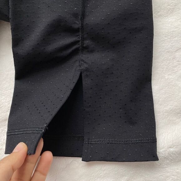 Lululemon Gather & Crow Crop II - Picture 12 of 15